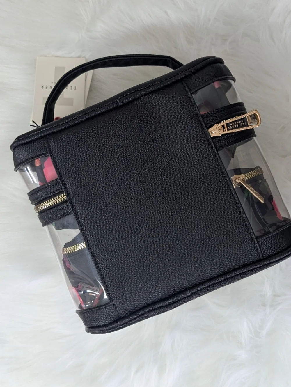 ❌SOLD❌Ted Baker 4 Piece Nesting Cosmetic Bag Set, Scattered Bouquet Print 🌹 - Picture 3 of 16